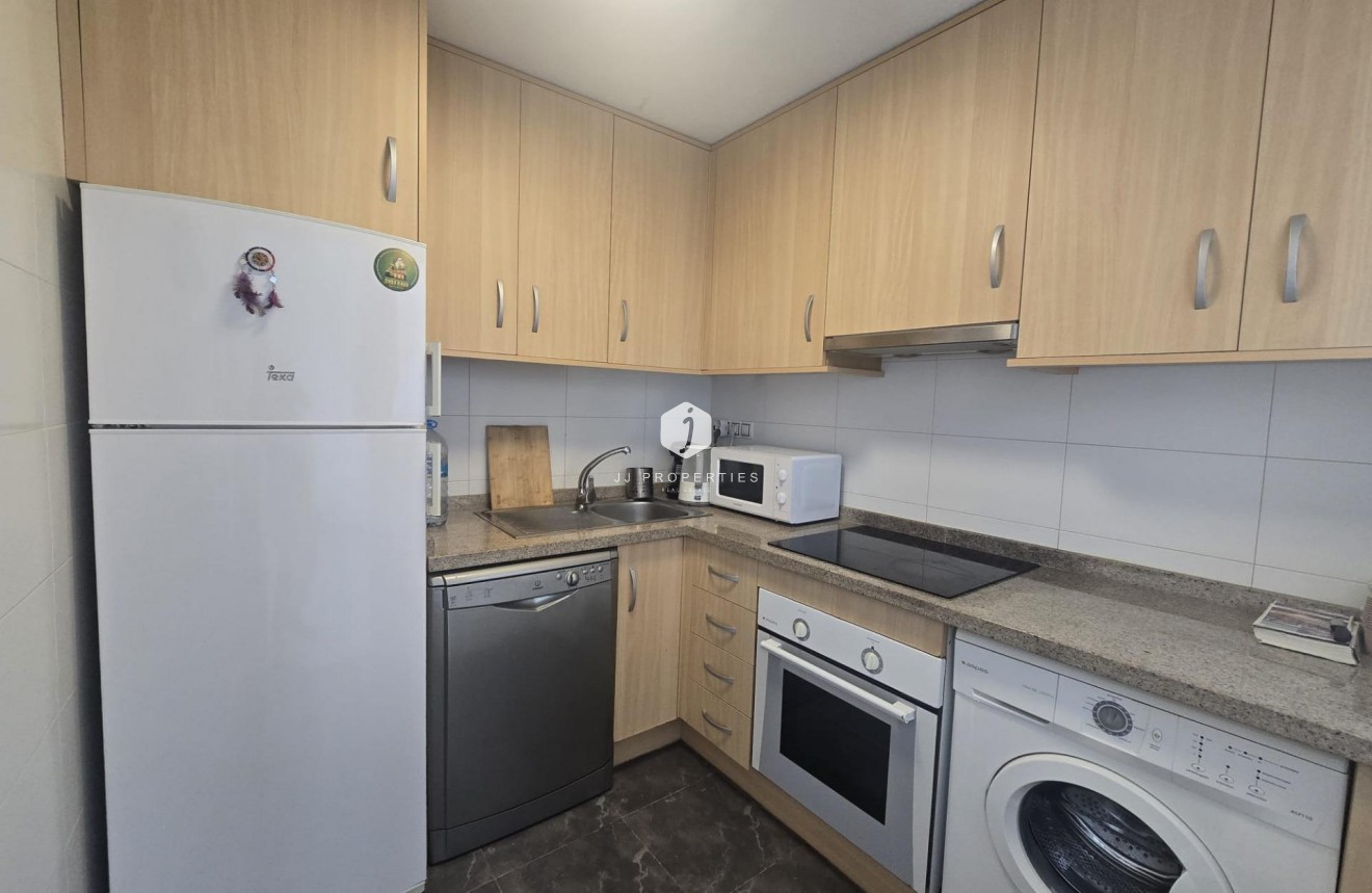 D'occasion - Appartement -
Torrevieja - Centro