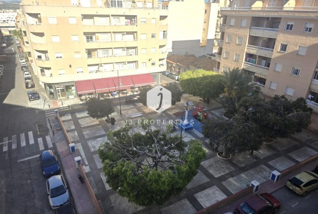 D'occasion - Appartement -
Torrevieja - Centro
