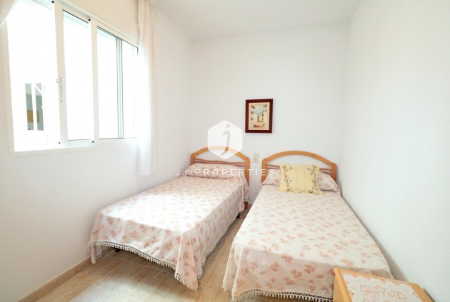 D'occasion - Appartement -
Torrevieja - Acequion