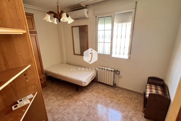 D'occasion - Villa -
Torrevieja - aguas nuevas