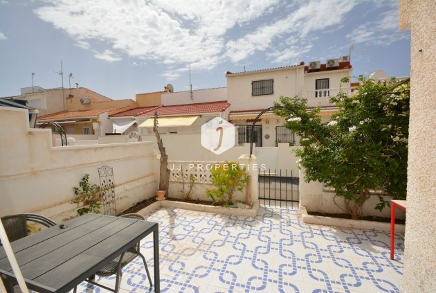 Aus zweiter Hand - Chalet -
Torrevieja - Costa Blanca