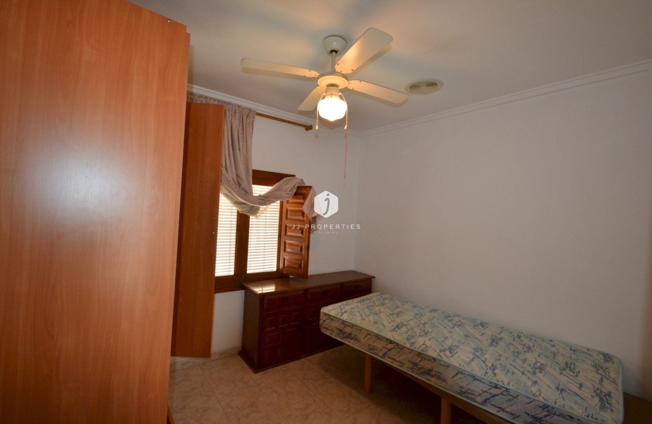 Aus zweiter Hand - Chalet -
Torrevieja - Costa Blanca