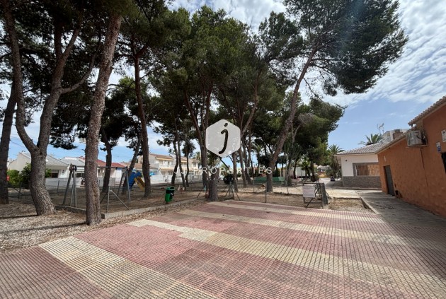Aus zweiter Hand - Chalet -
Torrevieja - Costa Blanca