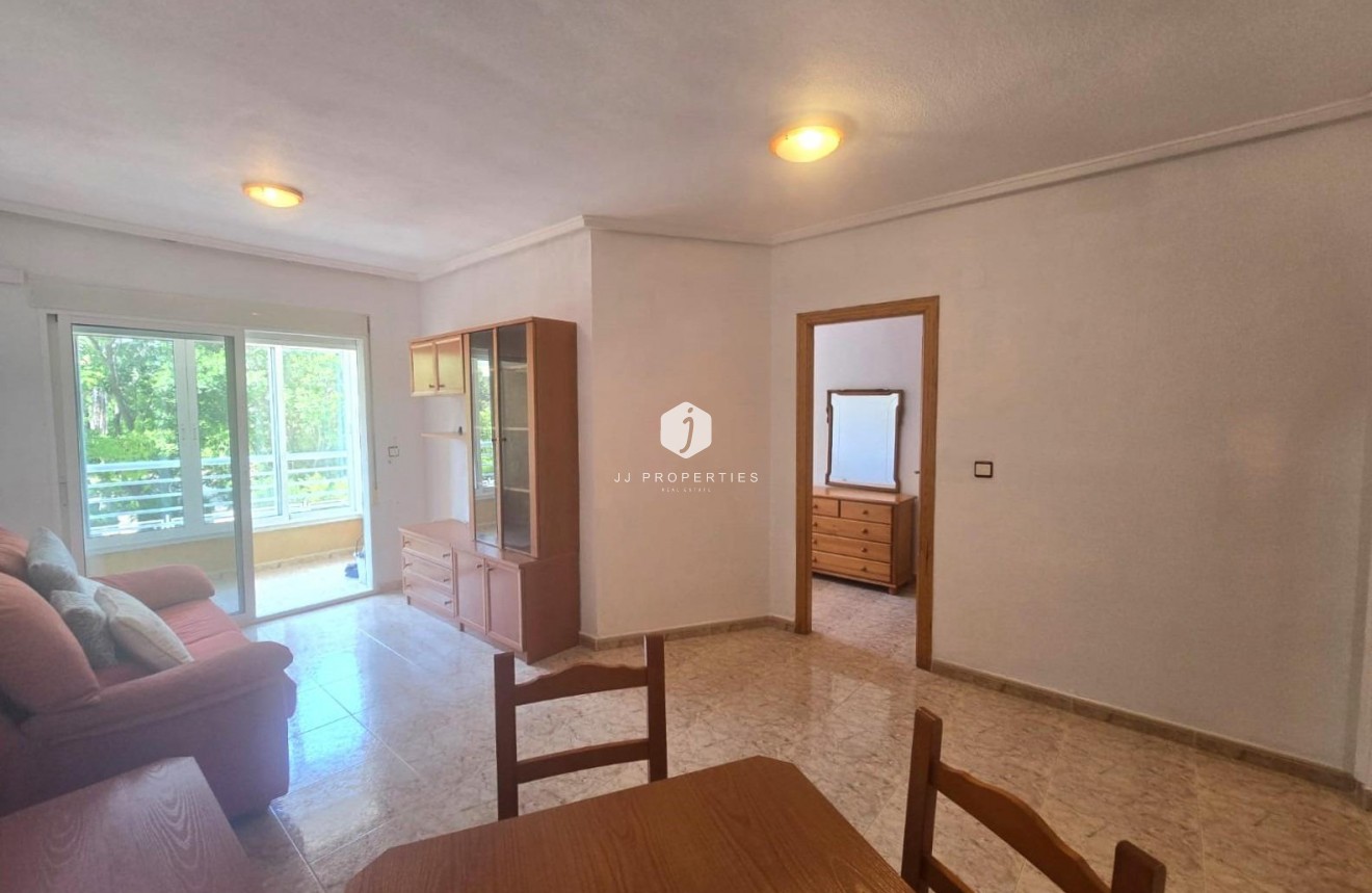 Resale - Apartment / flat -
Torrevieja - Habaneras