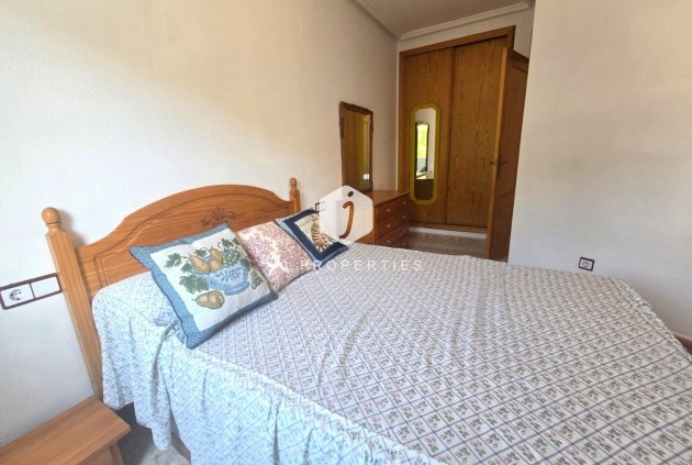 Resale - Apartment / flat -
Torrevieja - Habaneras