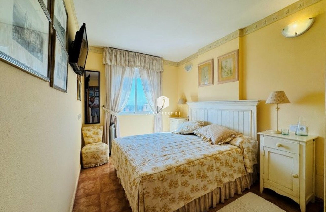 Tweedehands - Appartement / flat -
Torrevieja - Costa Blanca
