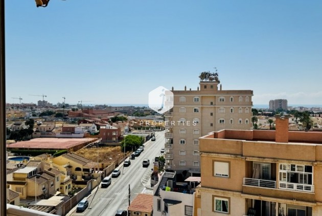 Tweedehands - Appartement / flat -
Torrevieja - Costa Blanca