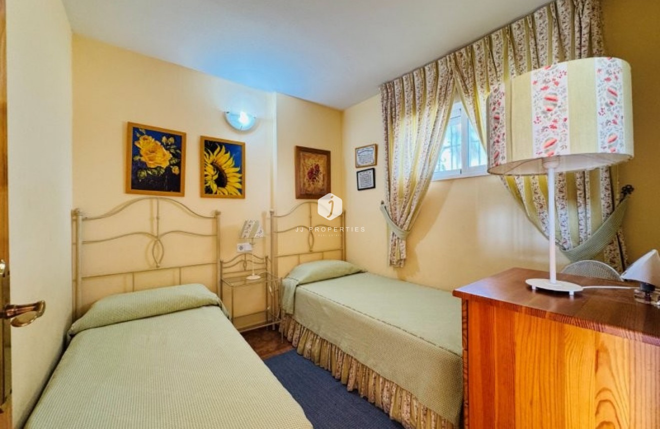 Tweedehands - Appartement / flat -
Torrevieja - Costa Blanca