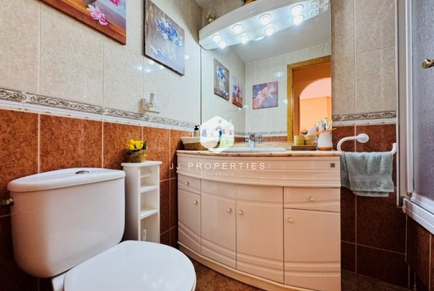 Tweedehands - Appartement / flat -
Torrevieja - Costa Blanca