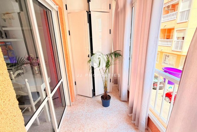 Segunda mano - Apartamento / piso -
Torrevieja - Playa del Cura