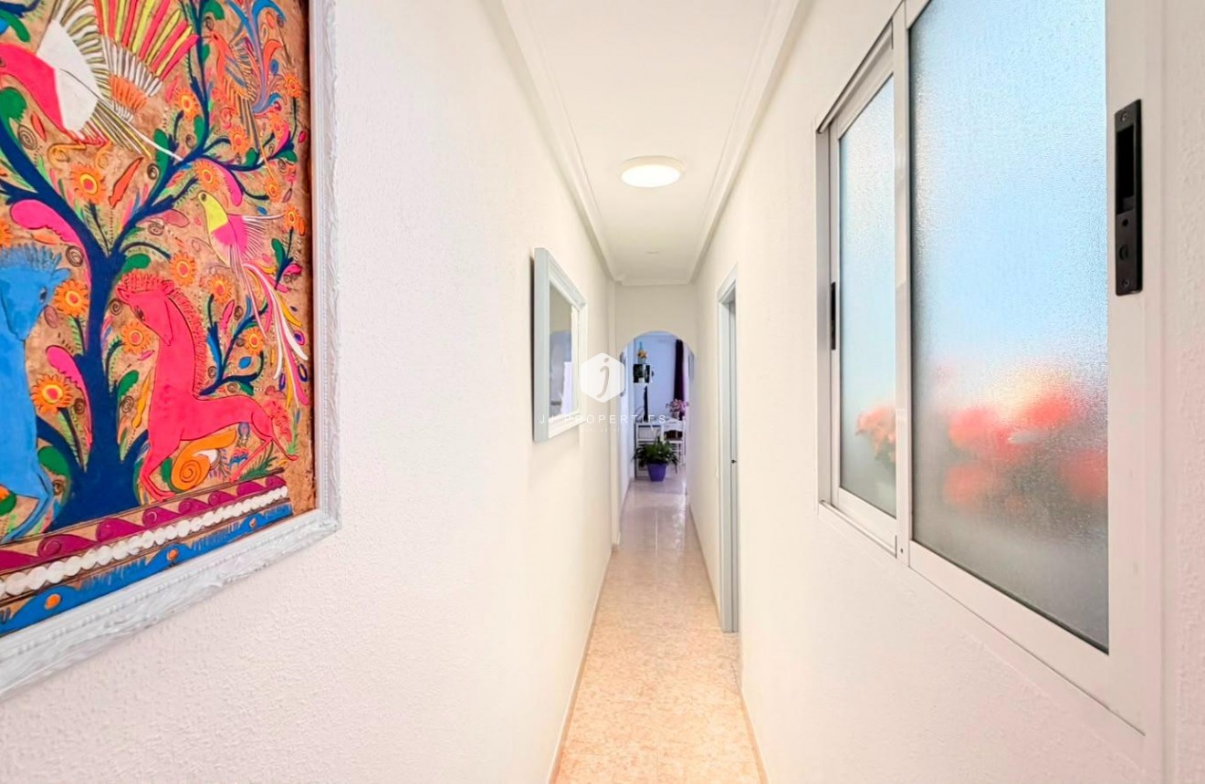 Segunda mano - Apartamento / piso -
Torrevieja - Playa del Cura