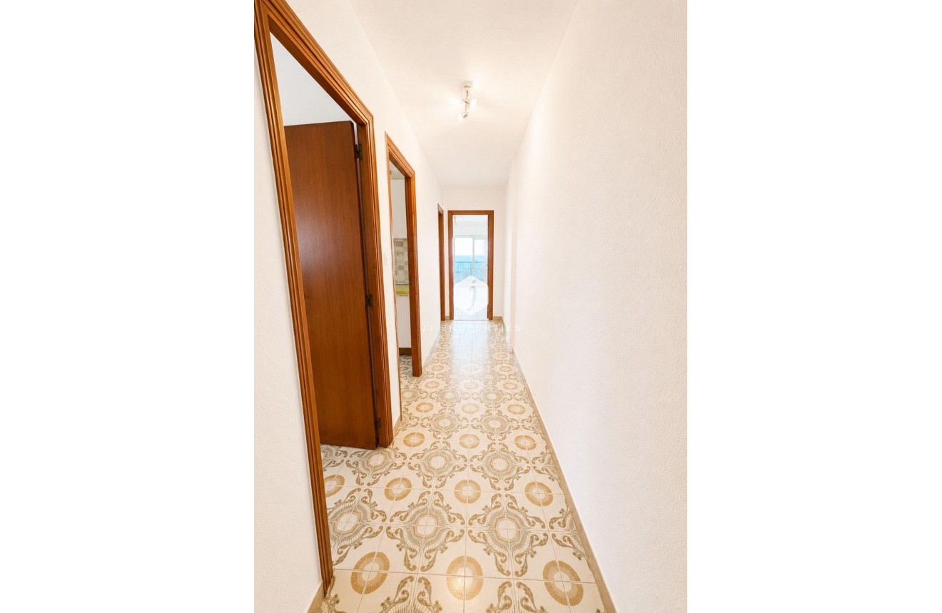 Aus zweiter Hand - Wohnung -
Torrevieja - Playa del Cura