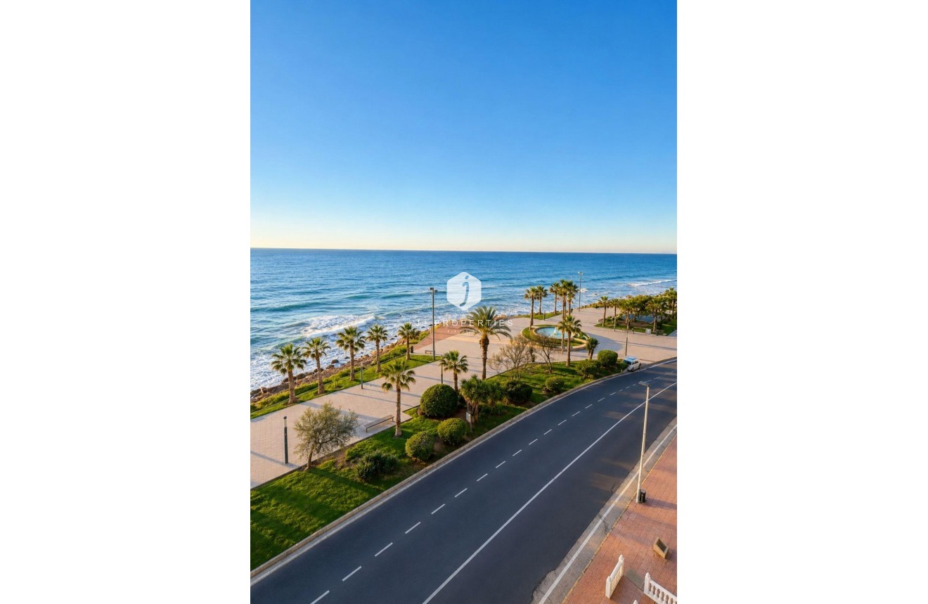 Aus zweiter Hand - Wohnung -
Torrevieja - Playa del Cura