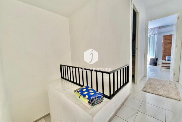 Resale - Apartment / flat -
Torrevieja - Playa de los Locos