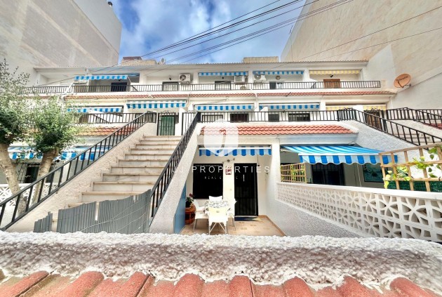Resale - Apartment / flat -
Torrevieja - Playa de los Locos