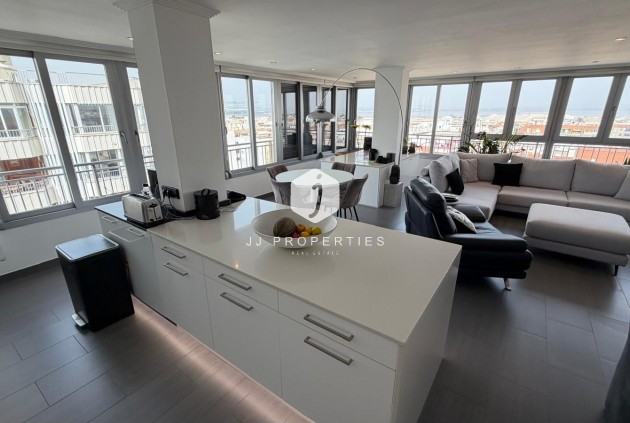 Aus zweiter Hand - Wohnung -
Torrevieja - Acequion
