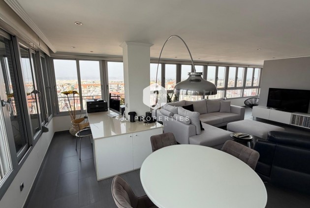 Aus zweiter Hand - Wohnung -
Torrevieja - Acequion