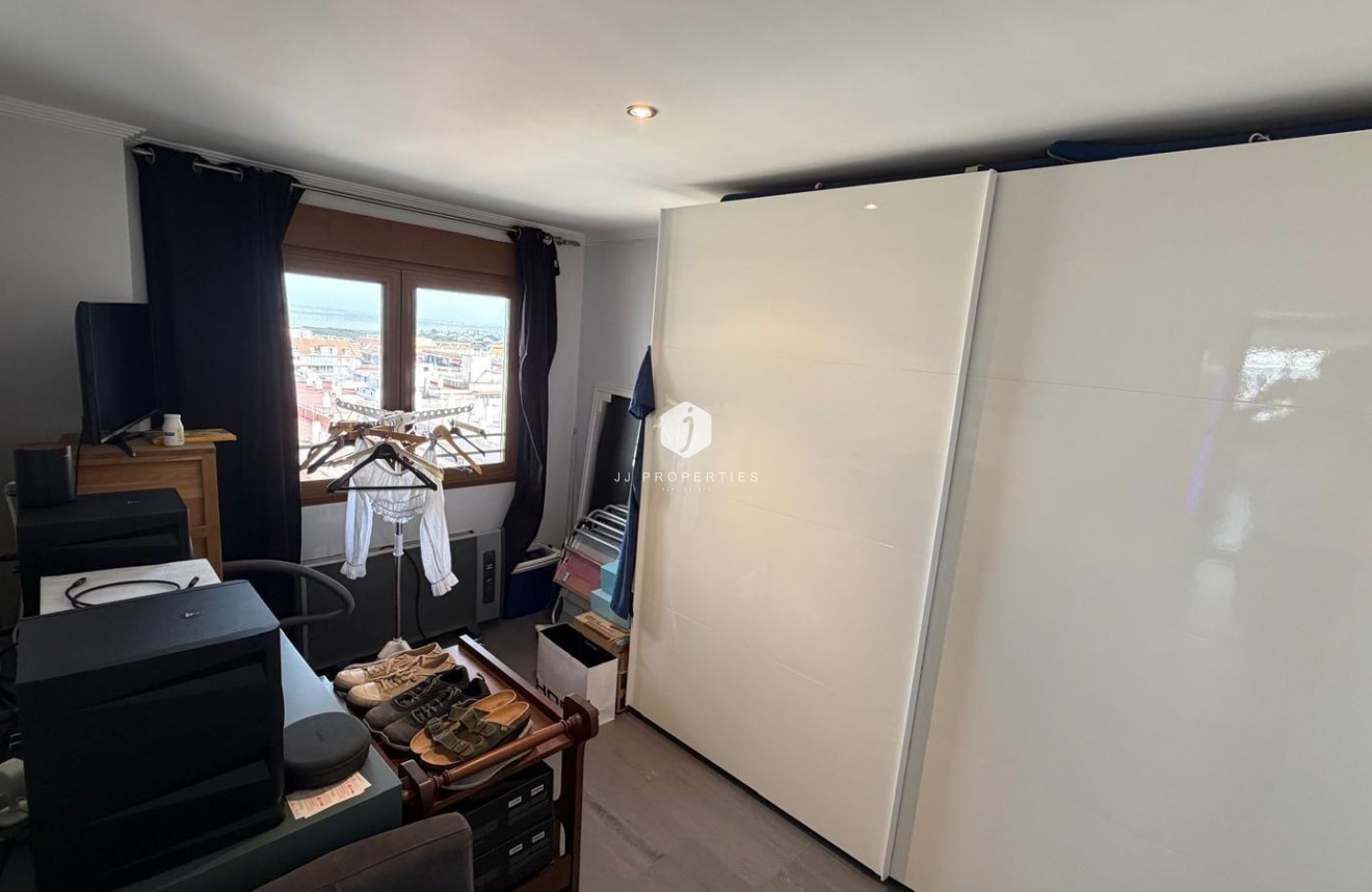 Aus zweiter Hand - Wohnung -
Torrevieja - Acequion