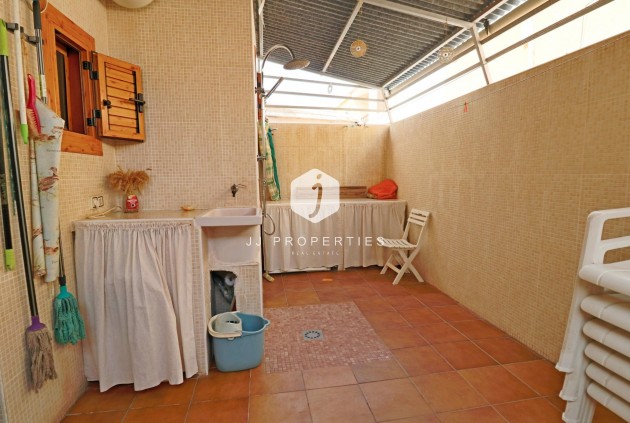 D'occasion - Chalet -
Torrevieja - Playa de los Naufragos