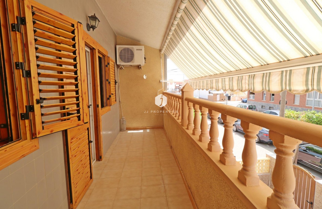 D'occasion - Chalet -
Torrevieja - Playa de los Naufragos