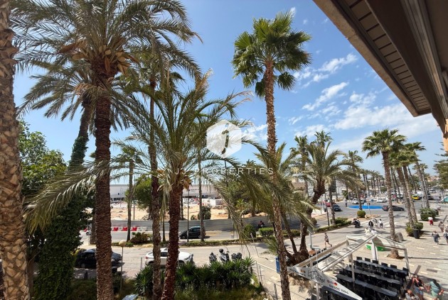D'occasion - Appartement -
Torrevieja - Costa Blanca
