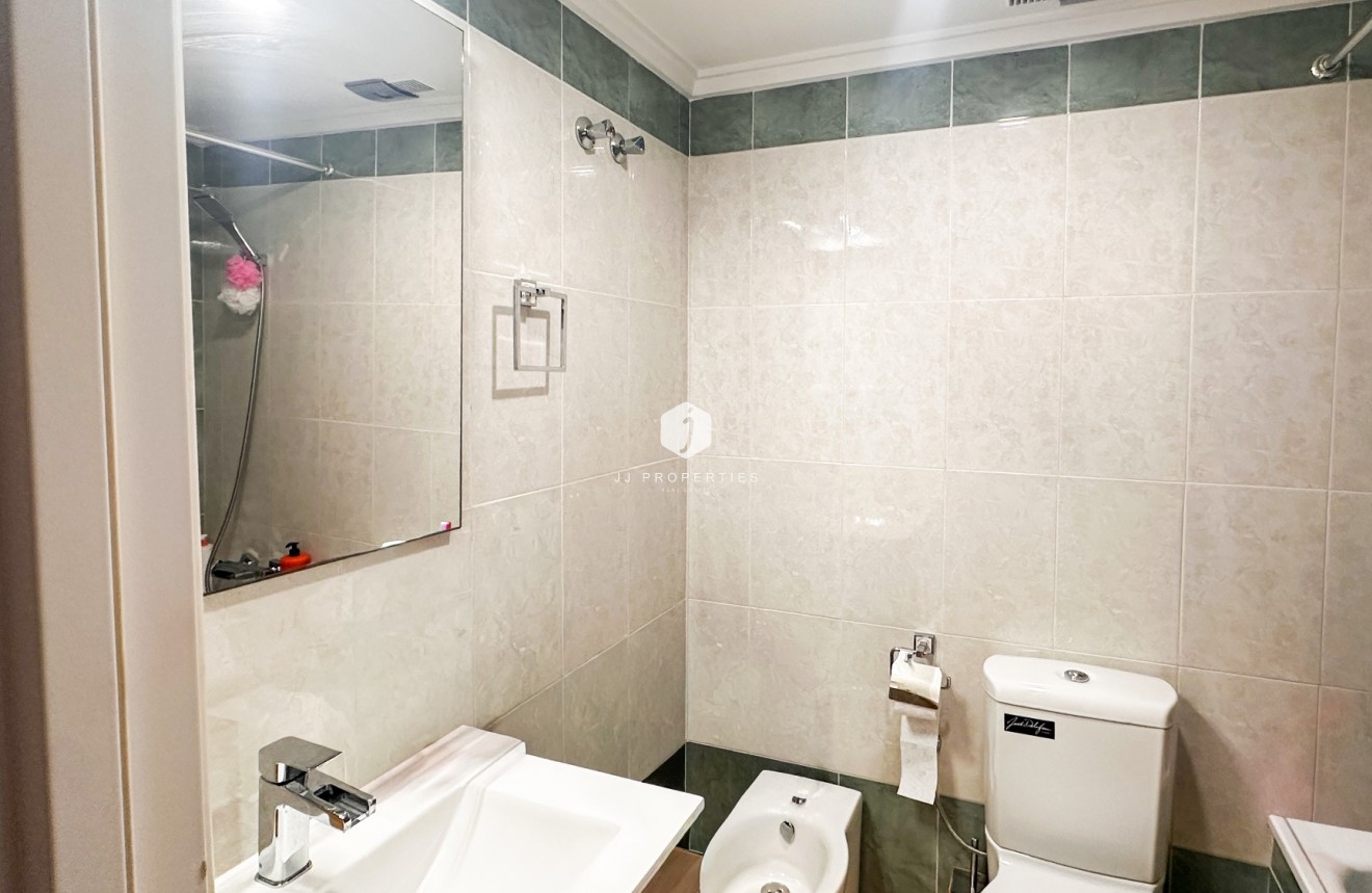 D'occasion - Appartement -
Torrevieja - Costa Blanca
