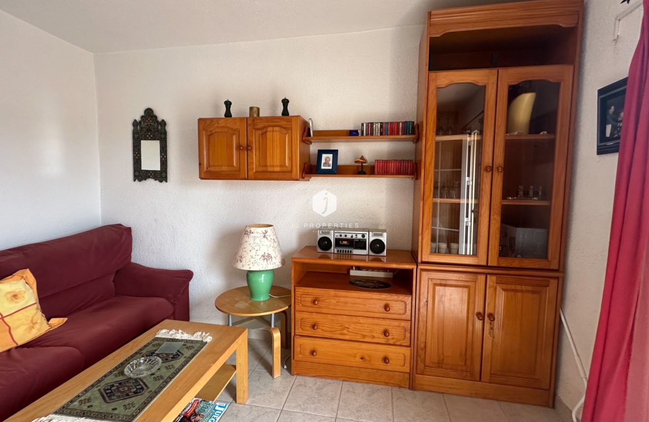 Resale - Chalet -
Torrevieja - Costa Blanca