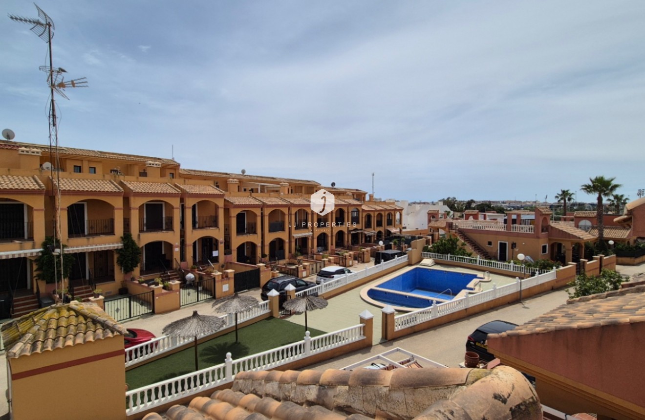 Tweedehands - Villa -
Torrevieja - Costa Blanca