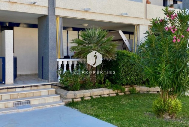 Tweedehands - Appartement / flat -
Torrevieja - Torre la mata