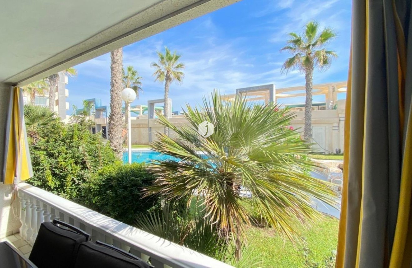 Tweedehands - Appartement / flat -
Torrevieja - Torre la mata