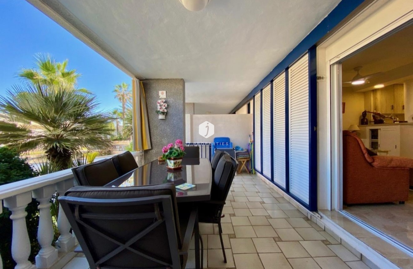 Tweedehands - Appartement / flat -
Torrevieja - Torre la mata