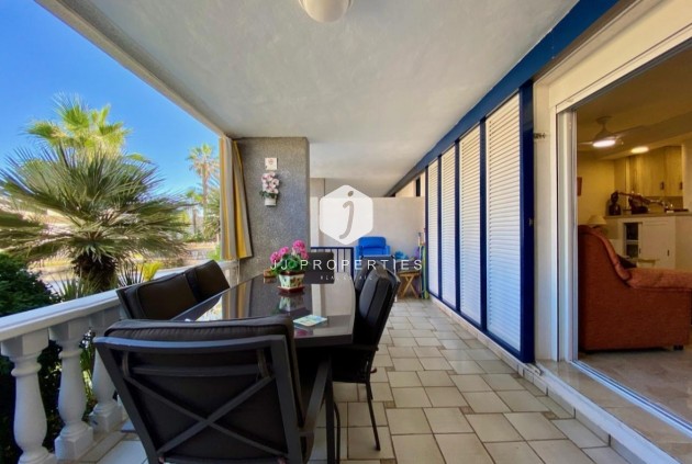 Tweedehands - Appartement / flat -
Torrevieja - Torre la mata