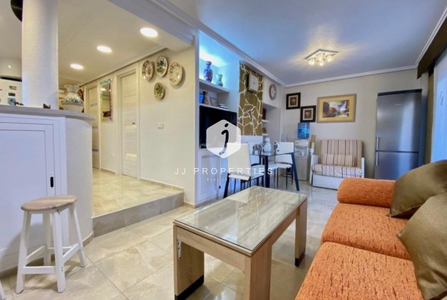 Tweedehands - Appartement / flat -
Torrevieja - Torre la mata