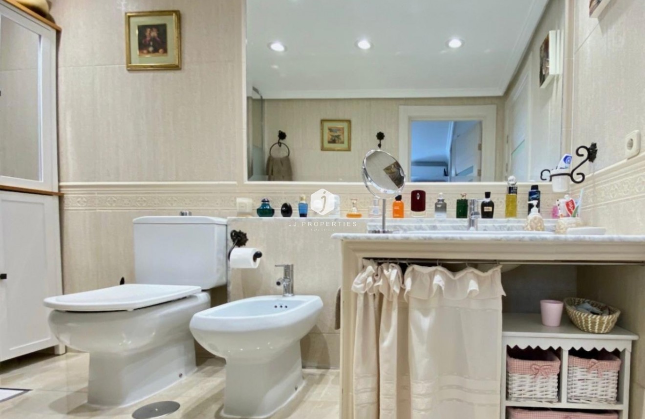 Tweedehands - Appartement / flat -
Torrevieja - Torre la mata