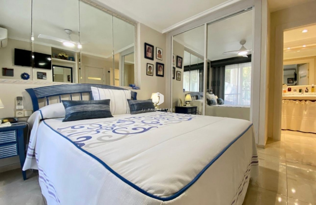 Tweedehands - Appartement / flat -
Torrevieja - Torre la mata