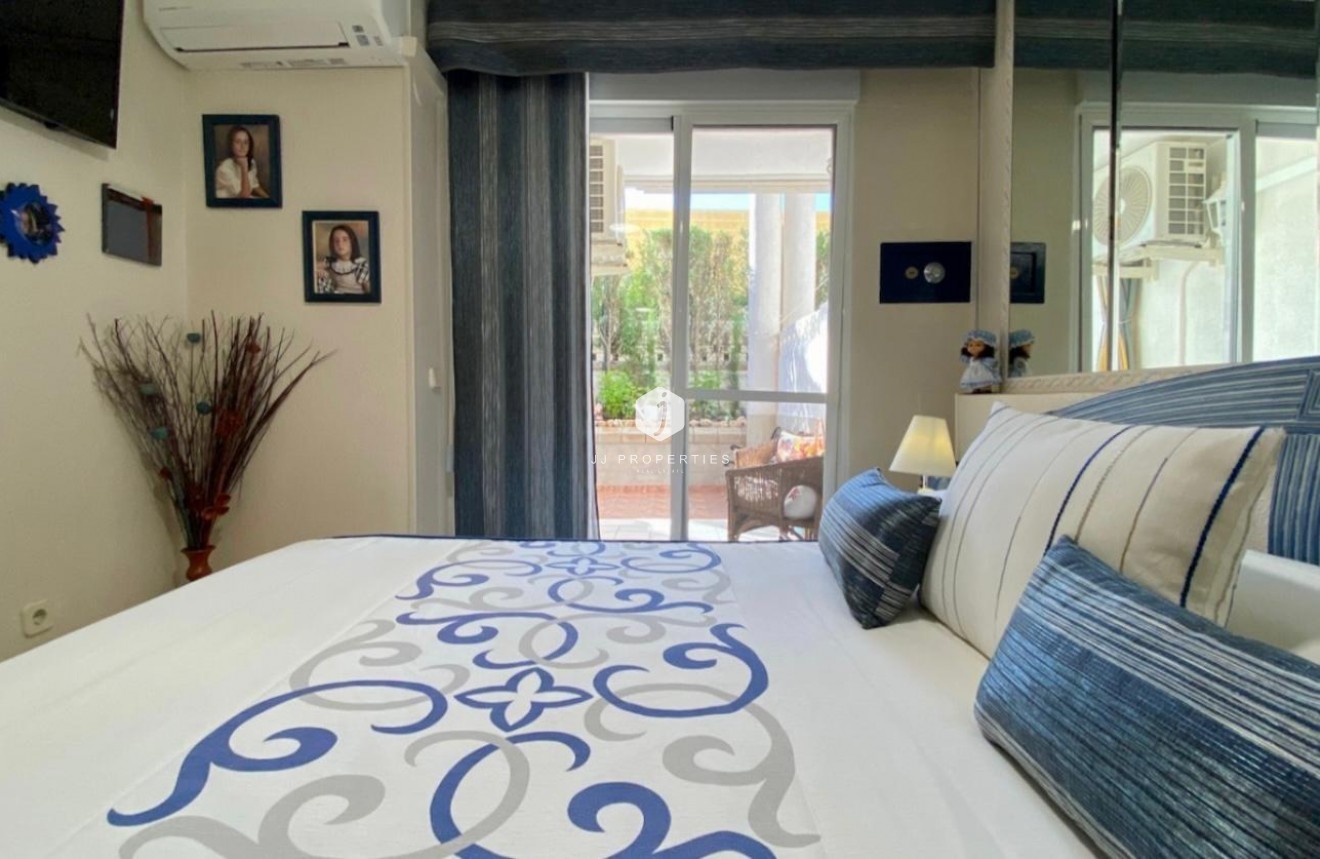 Tweedehands - Appartement / flat -
Torrevieja - Torre la mata