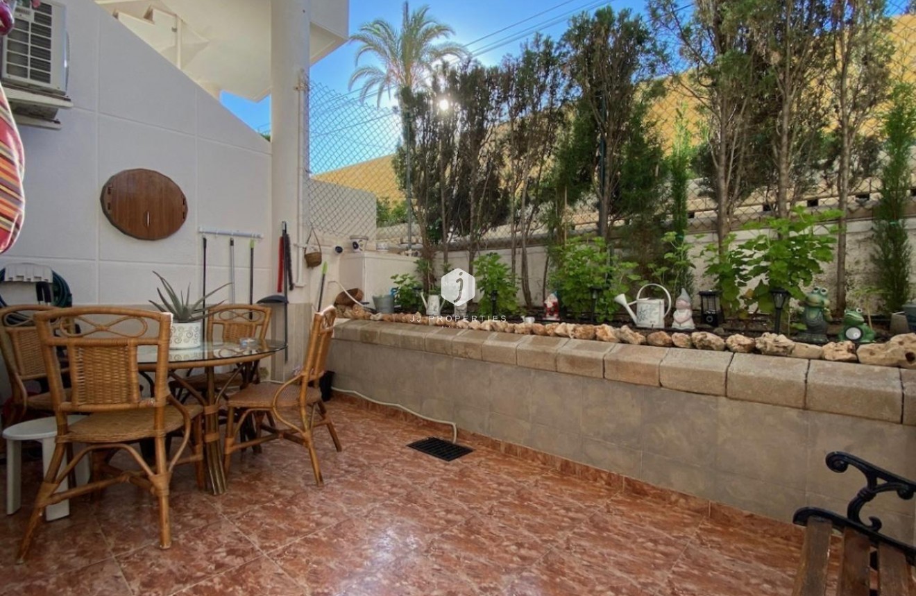 Tweedehands - Appartement / flat -
Torrevieja - Torre la mata