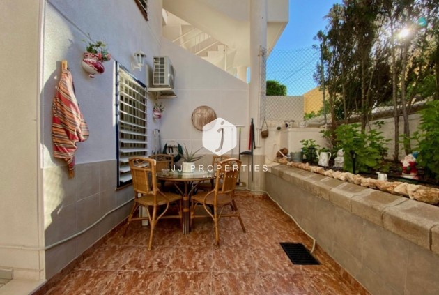 Tweedehands - Appartement / flat -
Torrevieja - Torre la mata