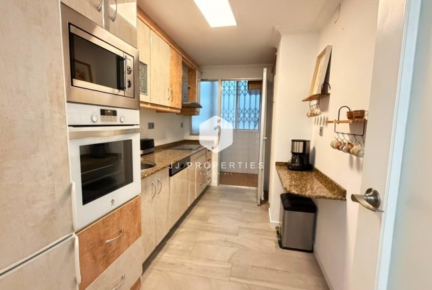 Aus zweiter Hand - Wohnung -
Torrevieja - Centro - Muelle Pesquero