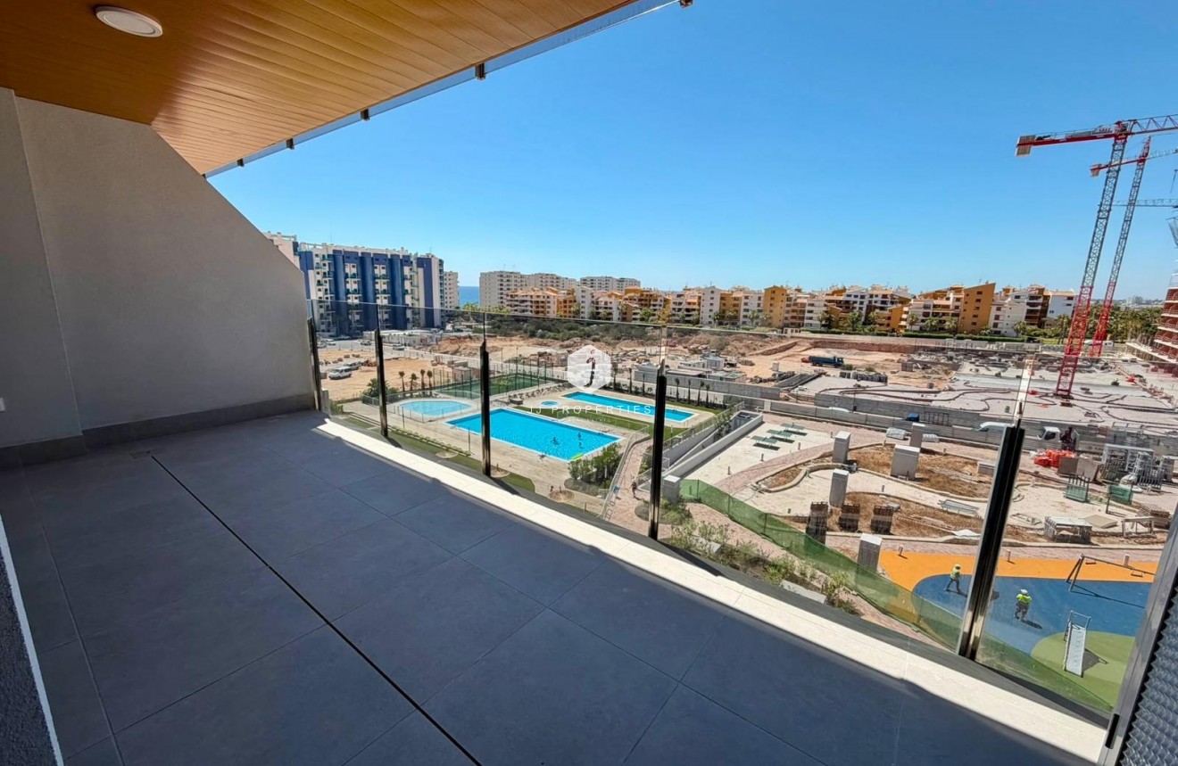 Tweedehands - Appartement / flat -
Torrevieja - Punta prima