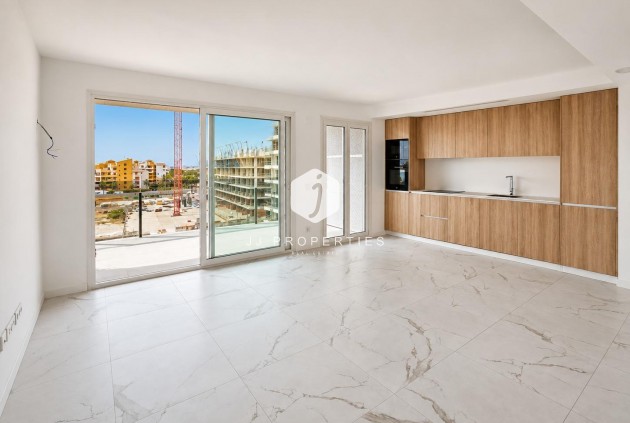 Tweedehands - Appartement / flat -
Torrevieja - Punta prima