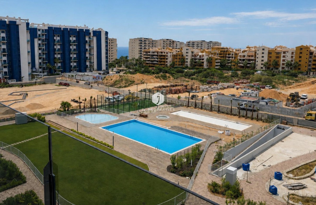 Tweedehands - Appartement / flat -
Torrevieja - Punta prima