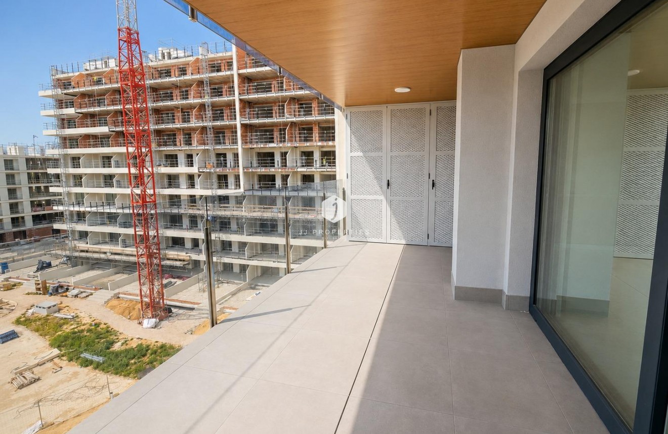 Tweedehands - Appartement / flat -
Torrevieja - Punta prima
