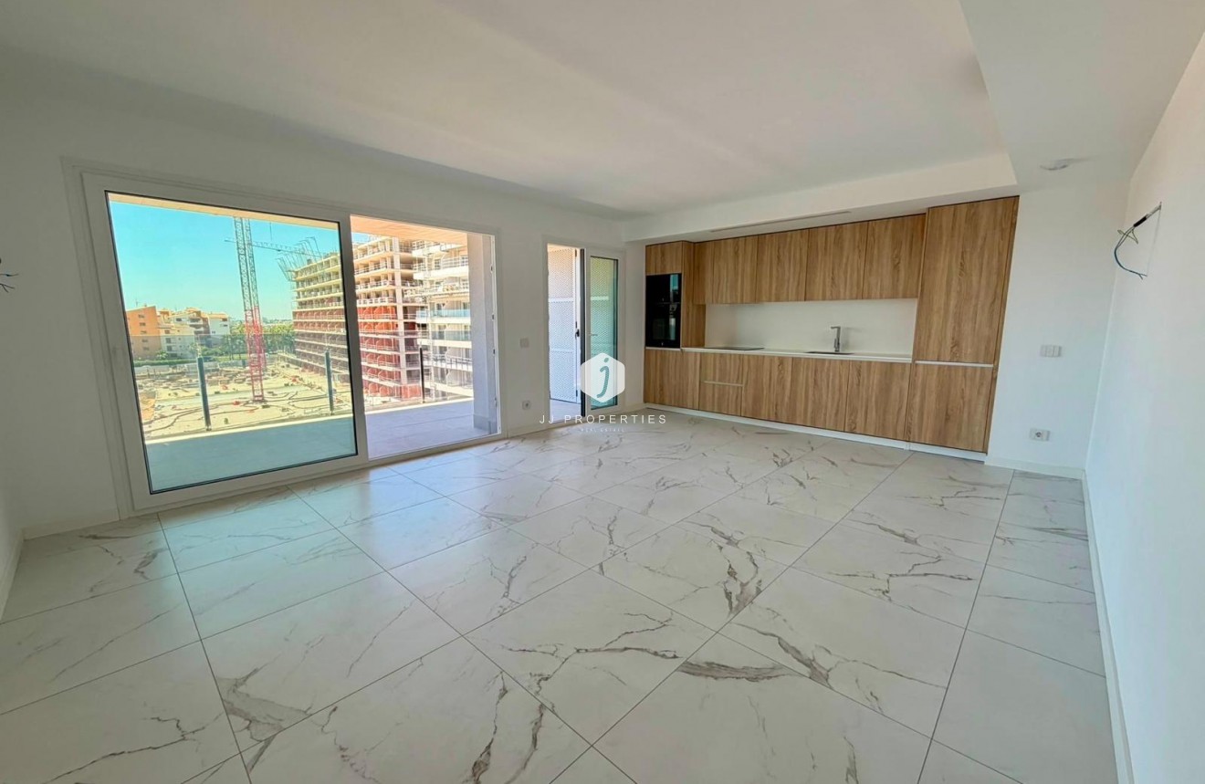 Tweedehands - Appartement / flat -
Torrevieja - Punta prima