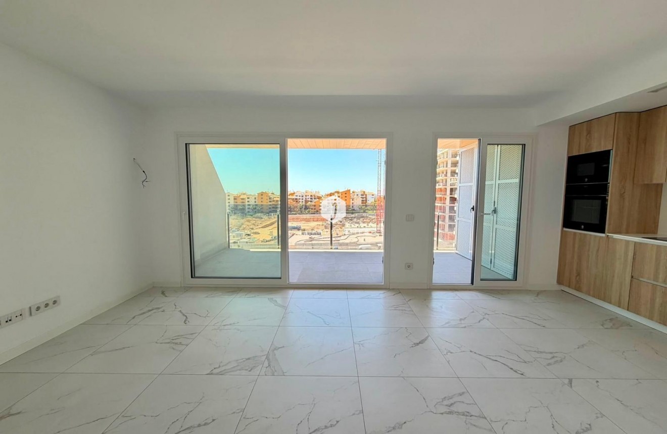 Tweedehands - Appartement / flat -
Torrevieja - Punta prima