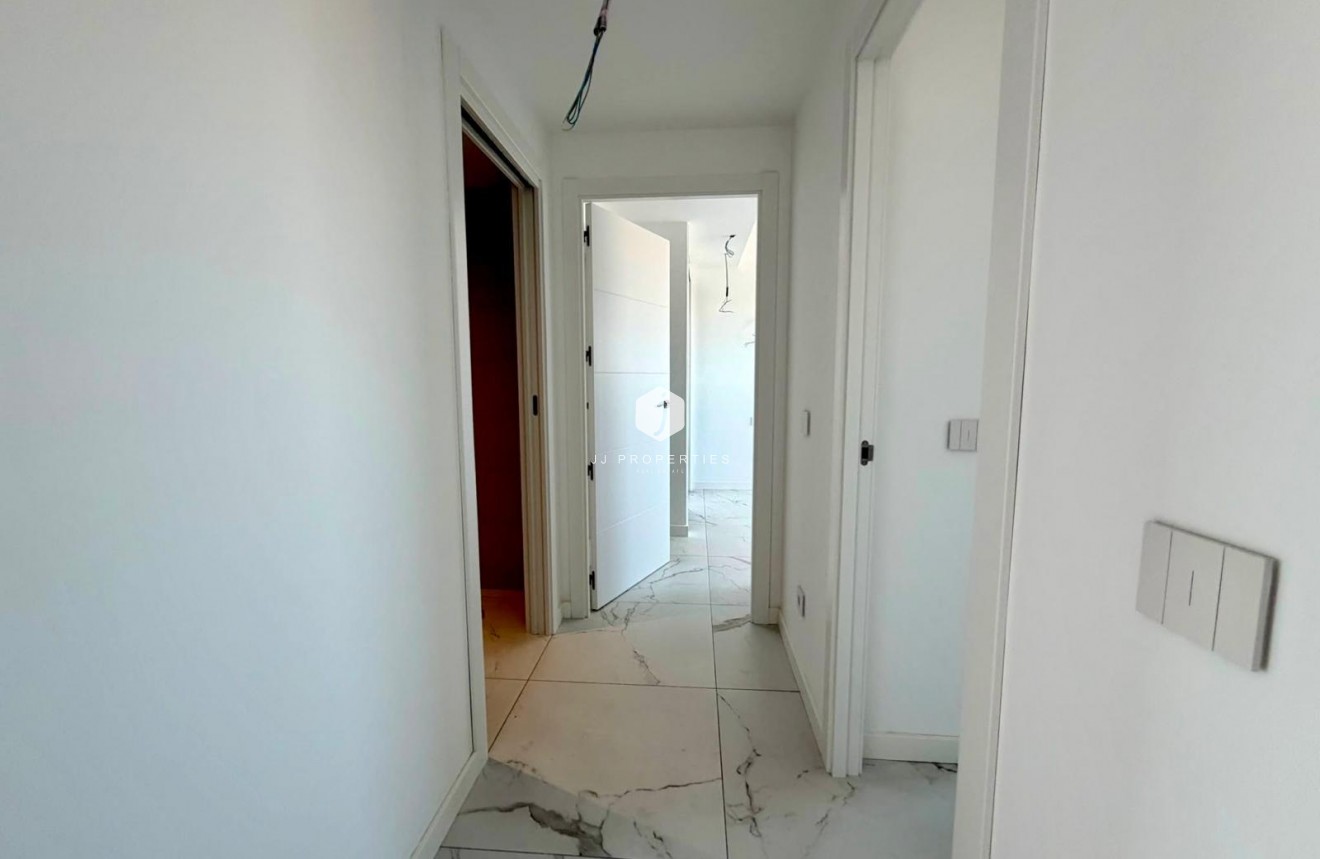 Tweedehands - Appartement / flat -
Torrevieja - Punta prima