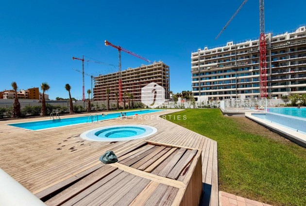 Tweedehands - Appartement / flat -
Torrevieja - Punta prima