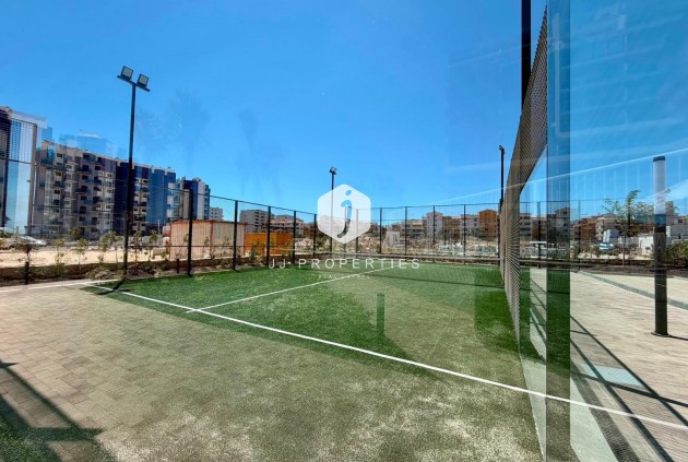Tweedehands - Appartement / flat -
Torrevieja - Punta prima