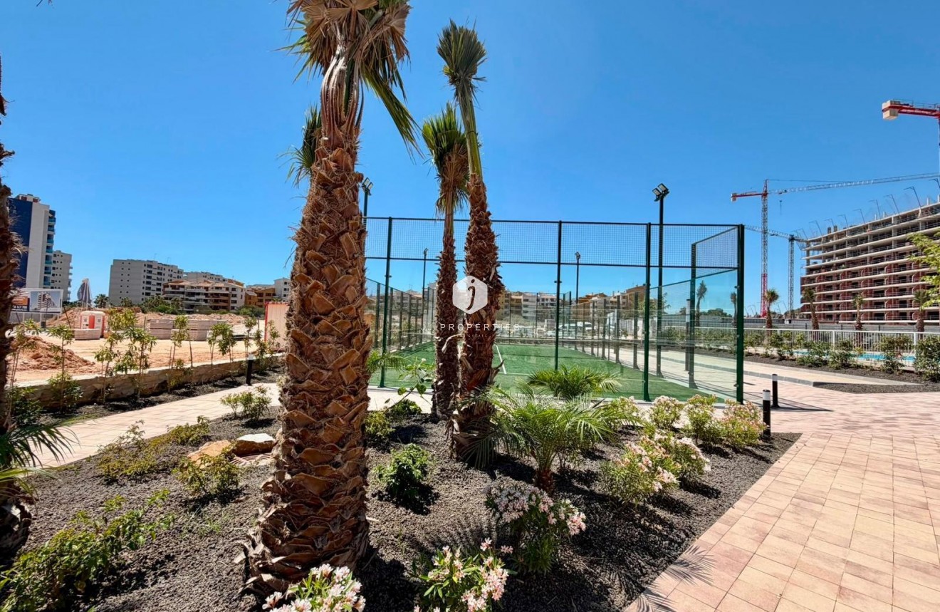 Tweedehands - Appartement / flat -
Torrevieja - Punta prima