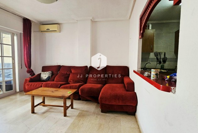 Resale - Apartment / flat -
Torrevieja - Playa de los Locos